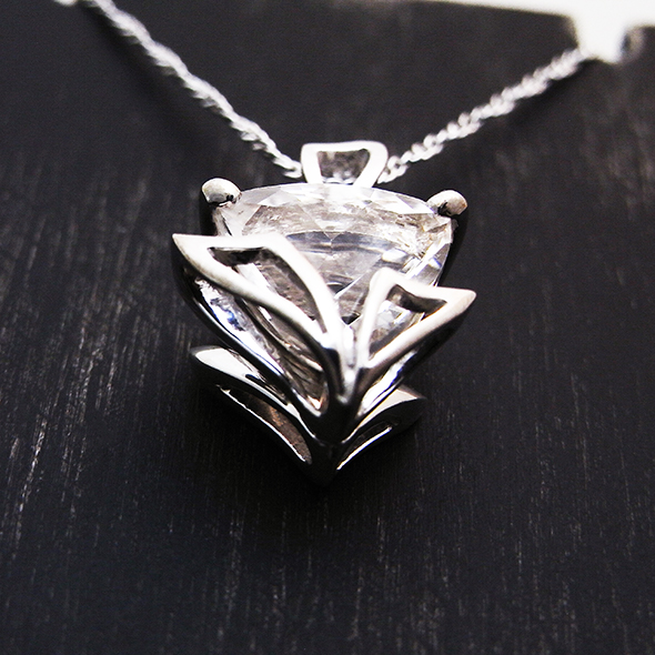 ハーキマーダイヤモンドのネックレス　下から見た図 SV925 ハーキマーダイヤモンド 写真6