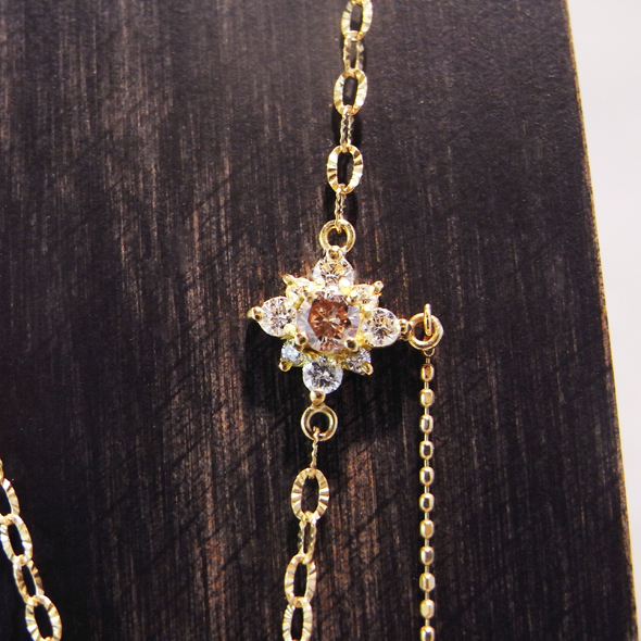華真珠　咲きこぼれる華のネックレス　ダイヤモンドパーツ K18ピンクゴールド ダイヤモンド イエローサファイア 写真7