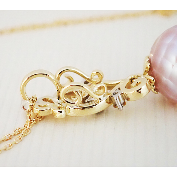 華真珠とサファイアのコンビネックレス　バチカンの裏側部分 K18イエローゴールド Pt900 カラーサファイア 華真珠 写真5