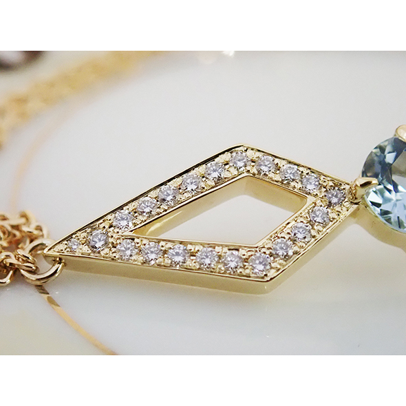 アクアマリンとダイヤモンドのアンクレット　ダイヤのプレート アクアマリン ダイヤモンド K18イエローゴールド 写真3